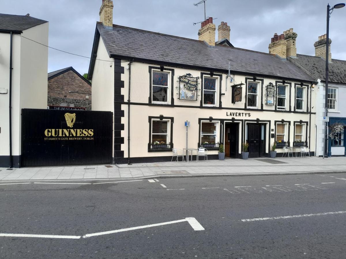 Laverty'S - The Black Bull Inn Randalstown Exteriér fotografie
